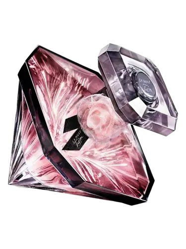 La Nuit Tresor Caresse